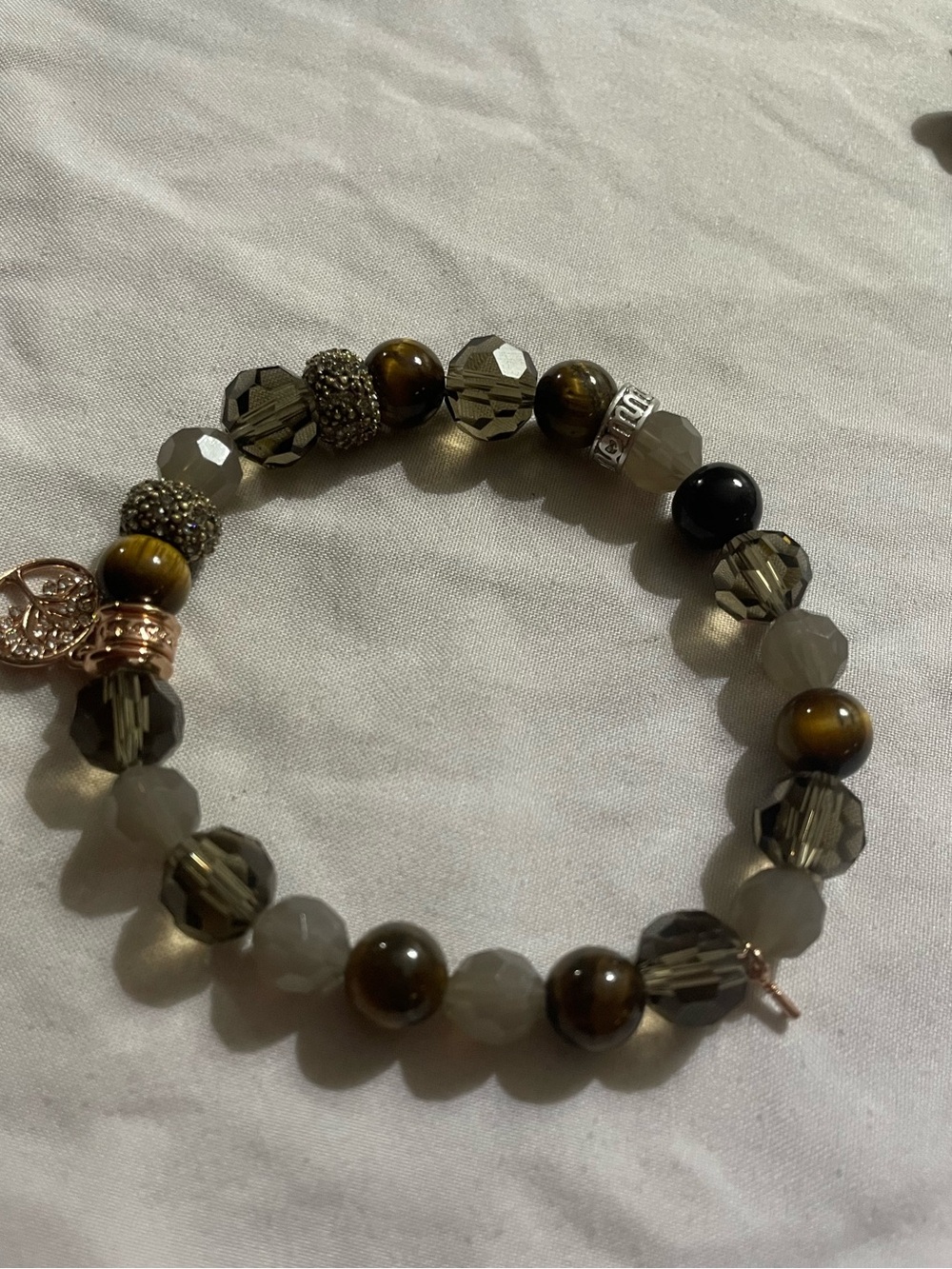 2 bracelets - Picture 2 of 3